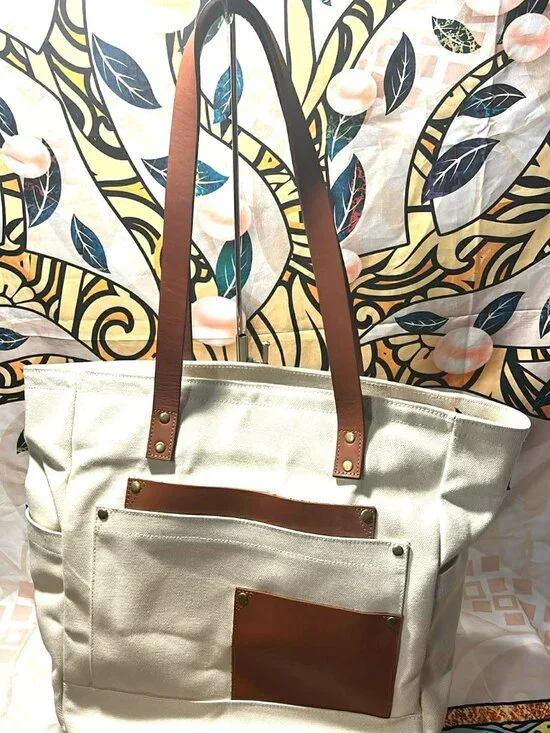 Duluth Trading Heritage Canvas Travel Tote - Picture 1 of 12